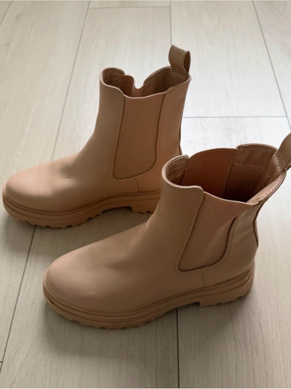 a new day Nude Chelsea Platform Boots - Picture 2 of 9